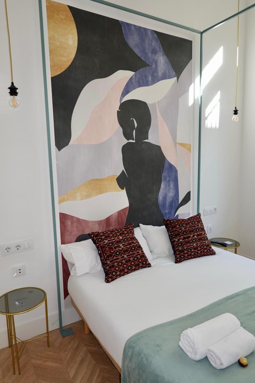 Peral Boutique Apartaments เซบีญา ภายนอก รูปภาพ