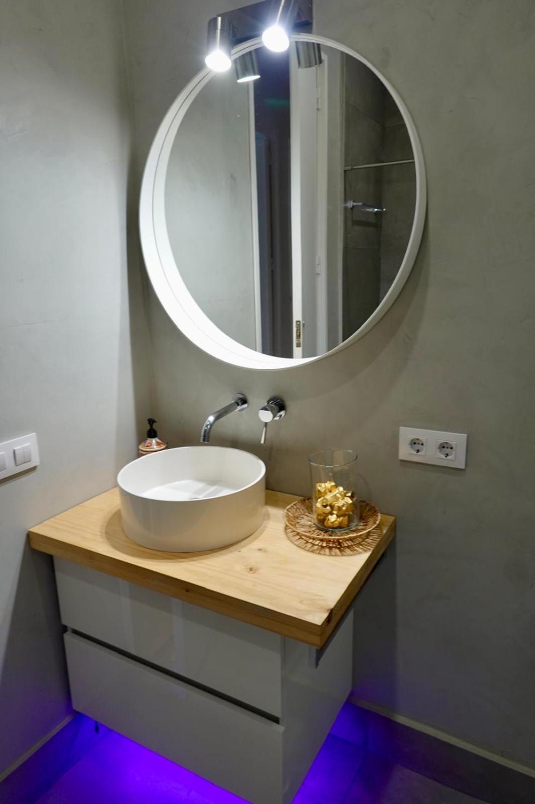 Peral Boutique Apartaments เซบีญา ภายนอก รูปภาพ